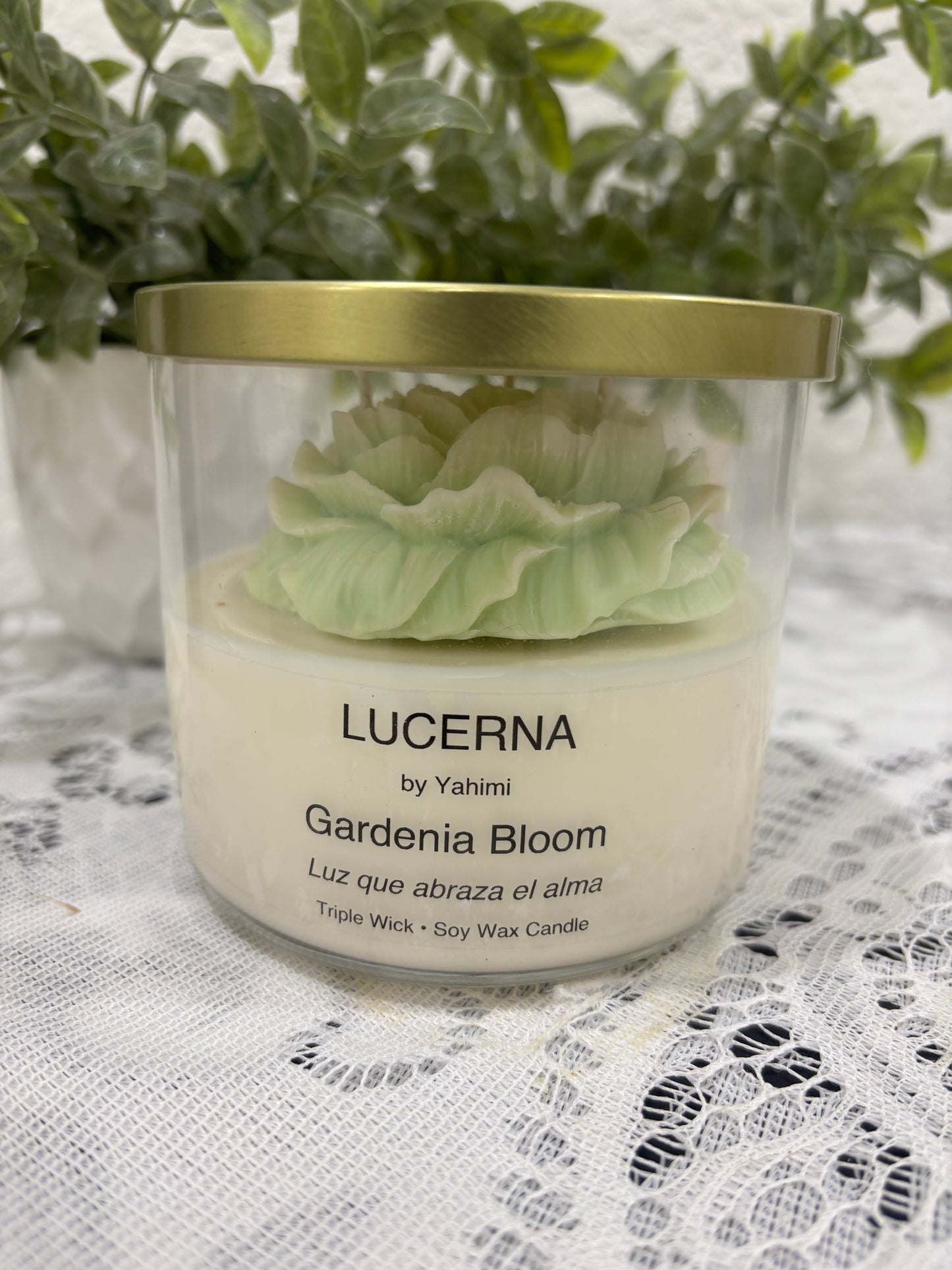 Gardenia Bloom Triple Wick Soy Candle